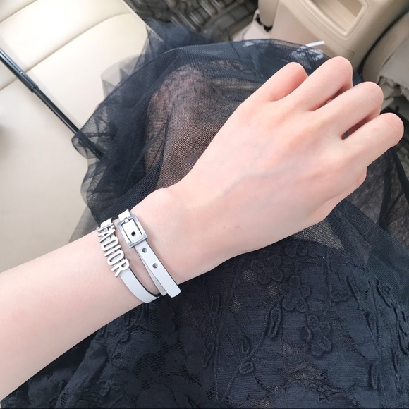 Dior J’ADIOR Leather necklace white chocker Logo - Picture 2 of 4